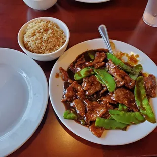 Beef with snow peas