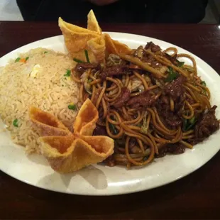 Beef Lo Mein