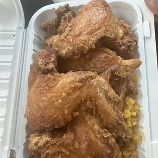 4 piece chicken wings and fried rice