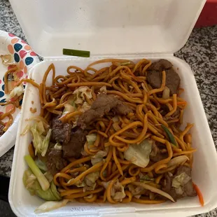 Beef  lo mein - delicious!