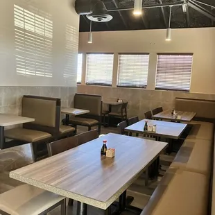 Plenty of seating on Sun morning.