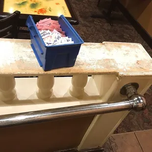 This nice place is well maintained, and you are served sugar etc. from very nice blue boxes, perfect for a Chinese restaurant !  REALLY ????