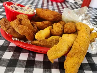 Ruby’s Wingz N Things