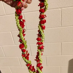 Red roses and pakalana... Delicately sweet