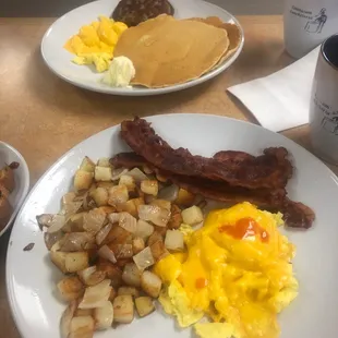 Breastfast lookinnggg good!!