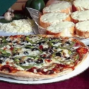 The Linwood Legend - our signature pizza!