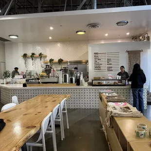Inside - nice and clean