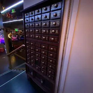 Entry to lounge