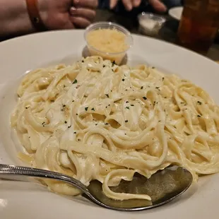 Fettuccine Alfredo