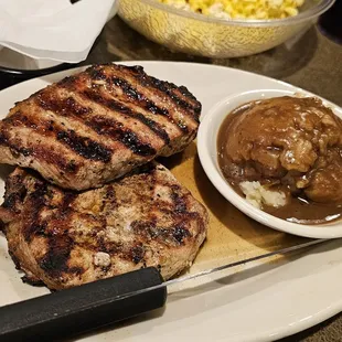 Dan Campbell's Pork Chops