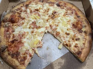 Danny's Pizza & Subs