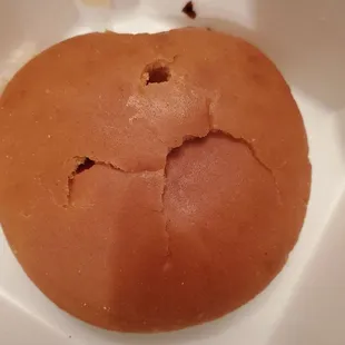 Did not eat bun - cause I can have a stale bun anywhere.