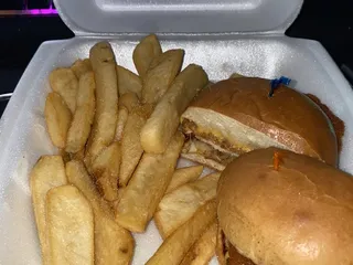 Pine Lake Market and Deli