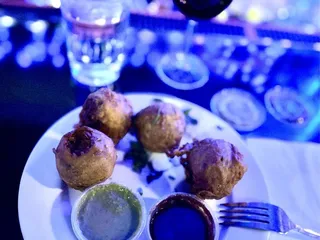 Sweet 27 Bar and Restaurant