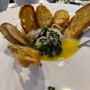 Oysters in wine sauce