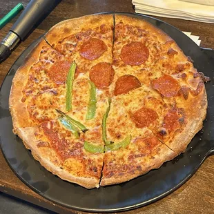 food, pizza