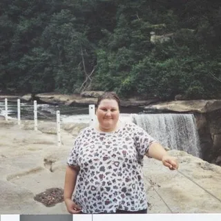 Sarah R.