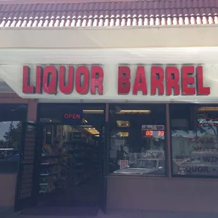 Liquor Barrel Store Front, Cherrywood Shopping Center, Union City, CA.