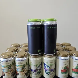 Kros Strain

Fairy Nectar, Helles Creek, Hot as Helles, Ditch Beer, Tan Limes.