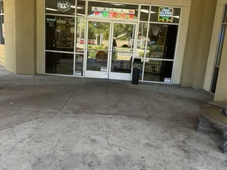 Super Liquor