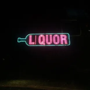 LiQUOR