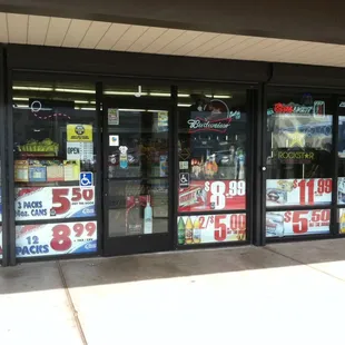 the front of a liquor store