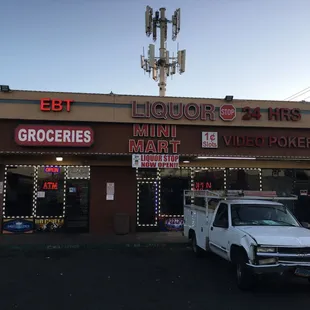 Liquor Stop 865 N Lamb at Washington