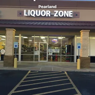 New Pearland liquor store