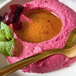 Beet Hummus