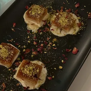 Knafeh