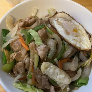 Glass nuddle pork fried egg