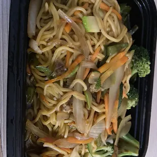 Lo Mein