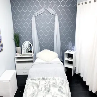 Lisa Nicole Lash Studio 313