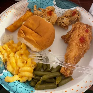 Pure yuminess gizzards, chicken, Mac, green beans, shhhhhh puppies, roll
