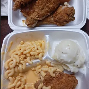 all 5 pieces and rolls covered in mac &amp; Cheese plus potatoes and gravy