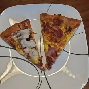 Breakfast pizza with ham and bacon (plus sausage gravy on right)