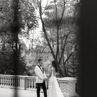 Lisa VanHorton Weddings specializes in day-of wedding coordination. Laurel Hall, Indianapolis, Indiana.