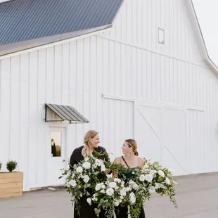 Indianapolis, Indiana based wedding planner &amp; coordinator, Lisa VanHorton. White Willow Farms, Arcadia, Indiana.