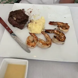 Filet and shrimp