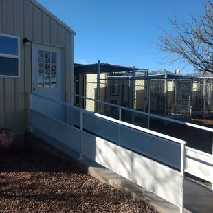 Grooming shop and six eight by eight kennels to keep your pets when you travel,there is an attached 14 x 70 play yard.