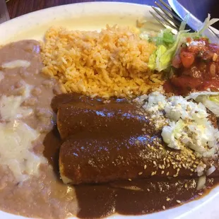 Mole Enchiladas