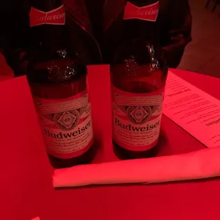 Stopped in for the first beer of the night y una botana para comenzar que pedo!