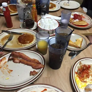 Best to keep money local- #but local.  Great local breakfast place #LISAsplace