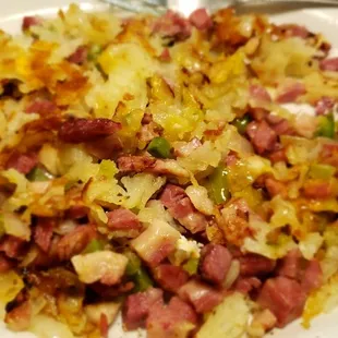 Yes the corn beef hash is a full plate.