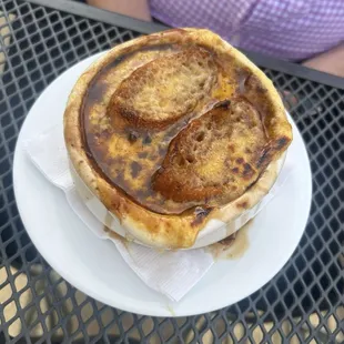 Dutch onion soup