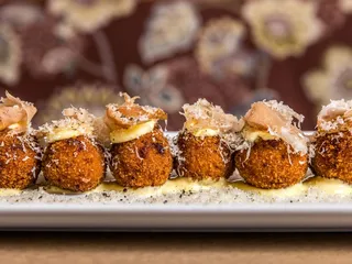 Pennyflower Bistro and Bar