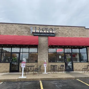 the front of the restaurant