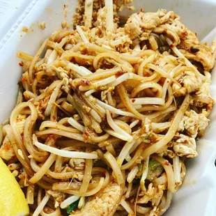 Chicken Pad Thai