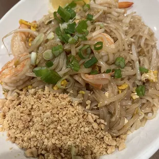 58. Pad Thai with shrimp 5/5
