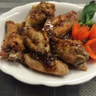 7. Spicy Chicken Wings (6)